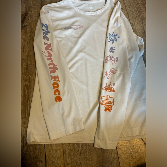 The north face long sleeve - Picture 2 of 6